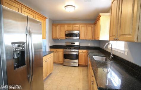 10 Maywood Run Tinton Falls NJ 07753