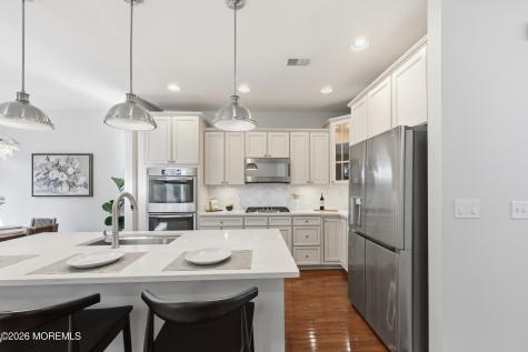 330 Princeton Court Shrewsbury Boro NJ 07702