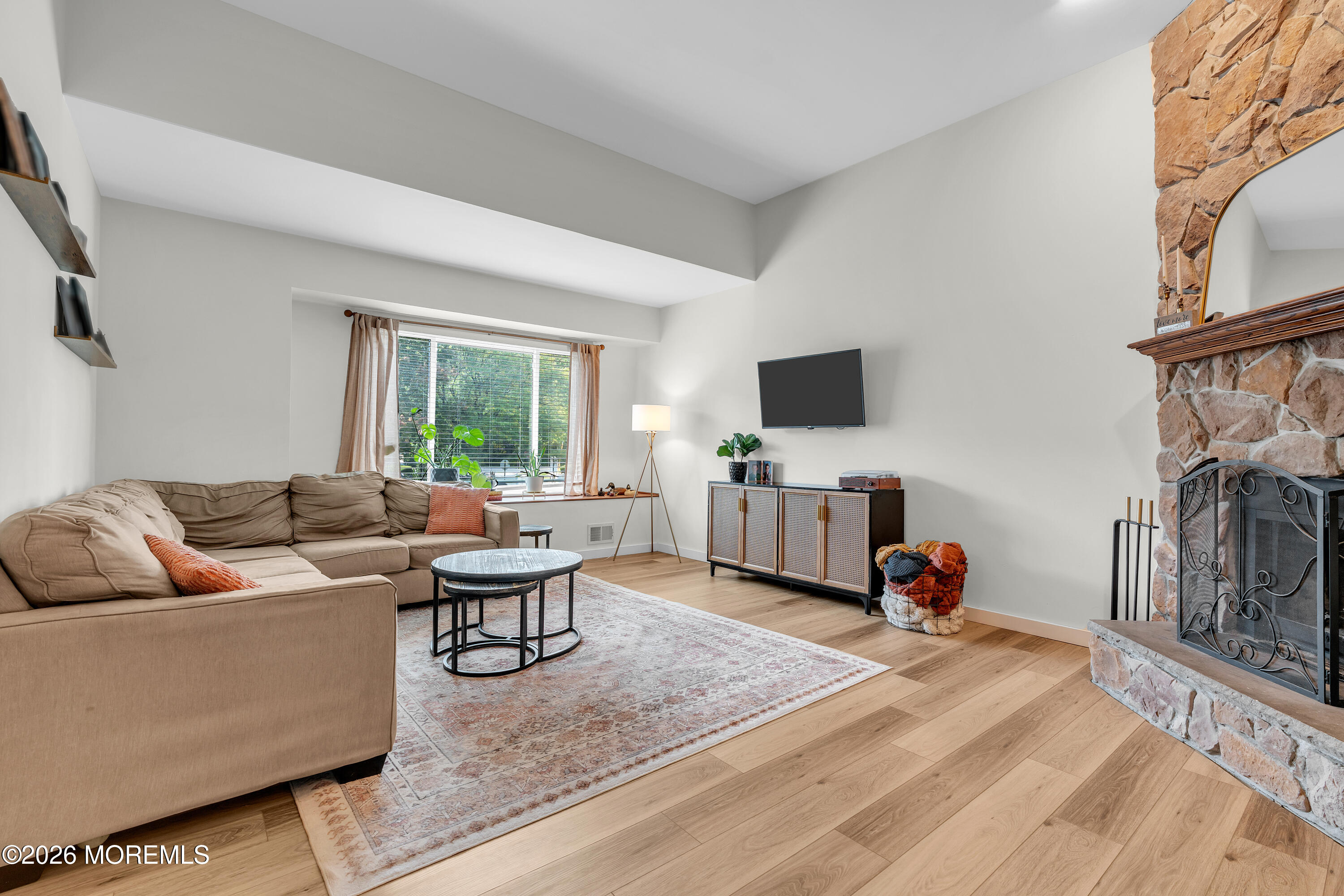 367 Middlewood Road Middletown NJ 07748
