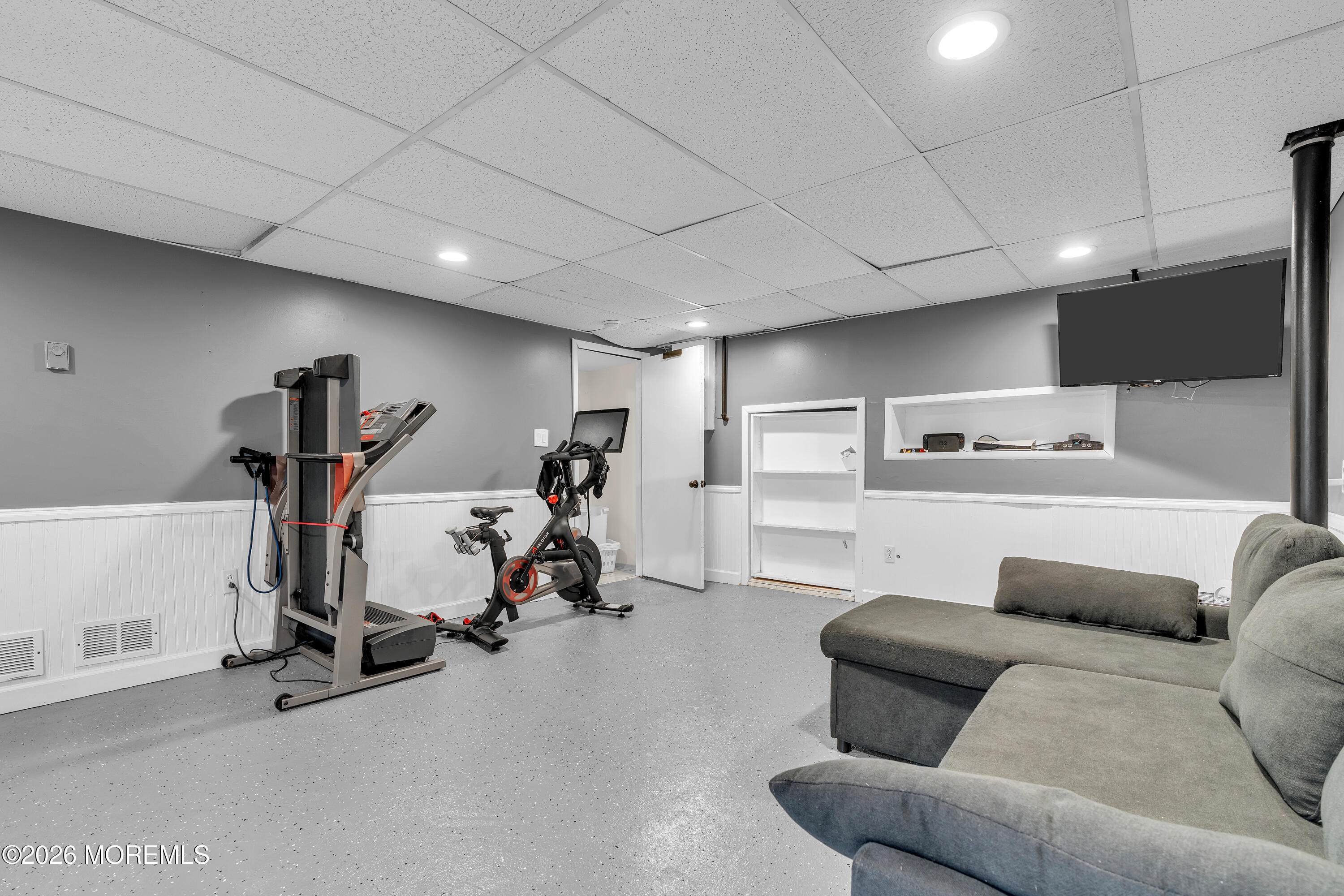 367 Middlewood Road Middletown NJ 07748