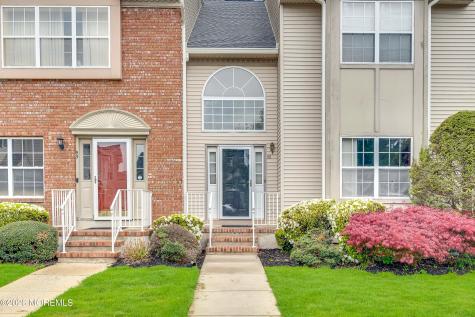 96 Cranbrook Court Holmdel NJ 07733