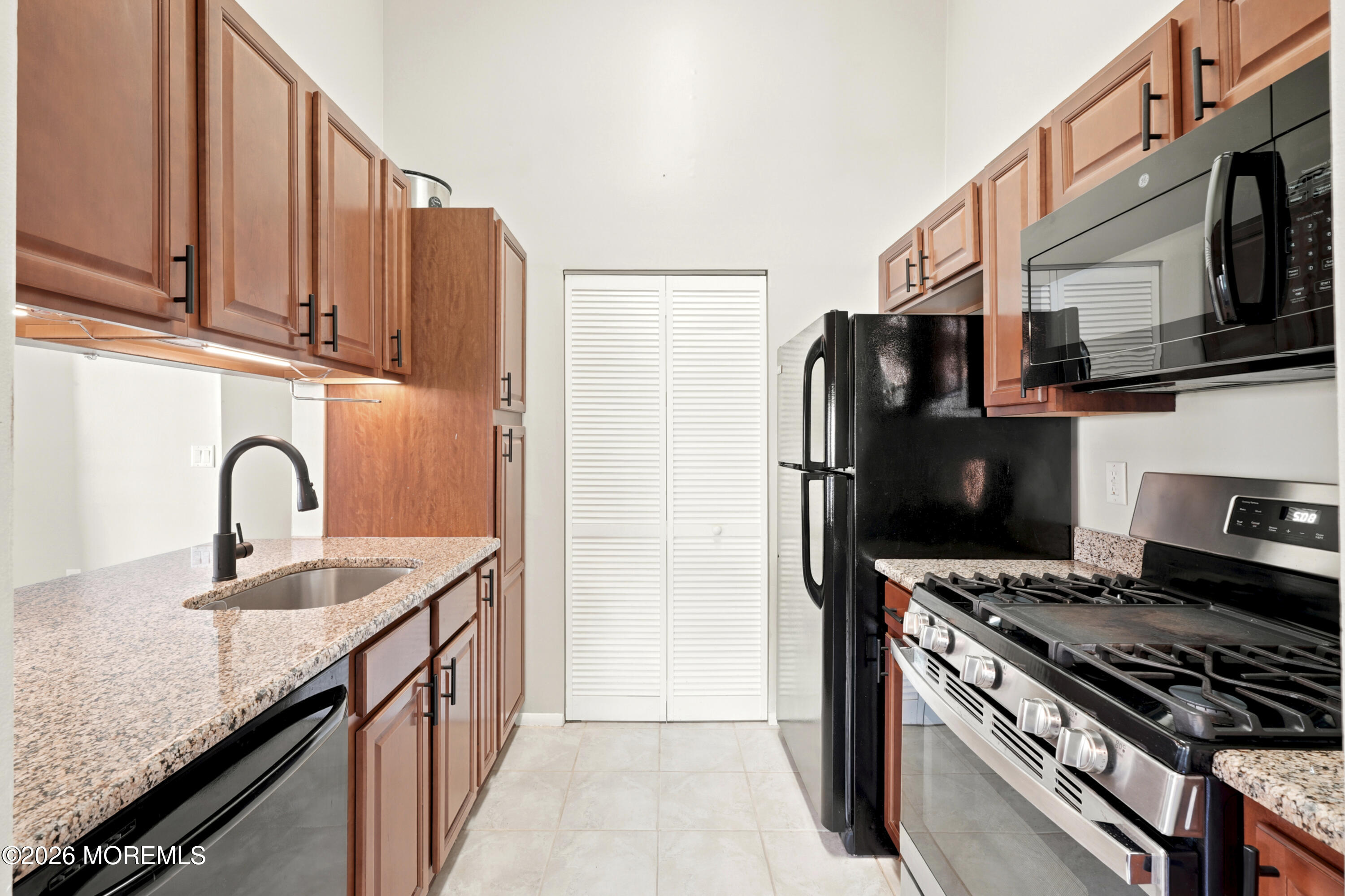 120 Whispering Oaks Way Jackson NJ 08527