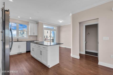 27 Jeffrey Drive Little Egg Harbor NJ 08087