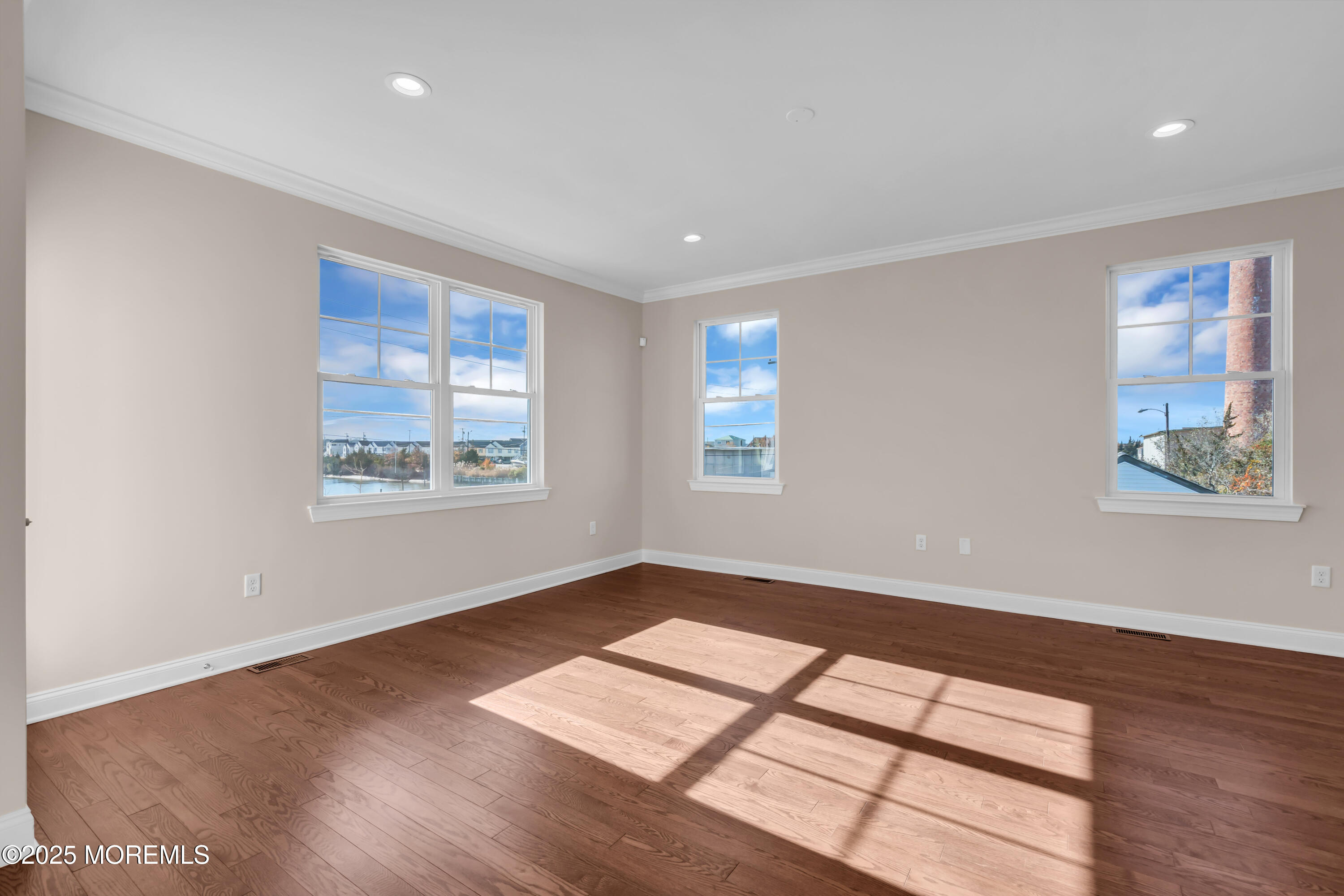 27 Jeffrey Drive Little Egg Harbor NJ 08087