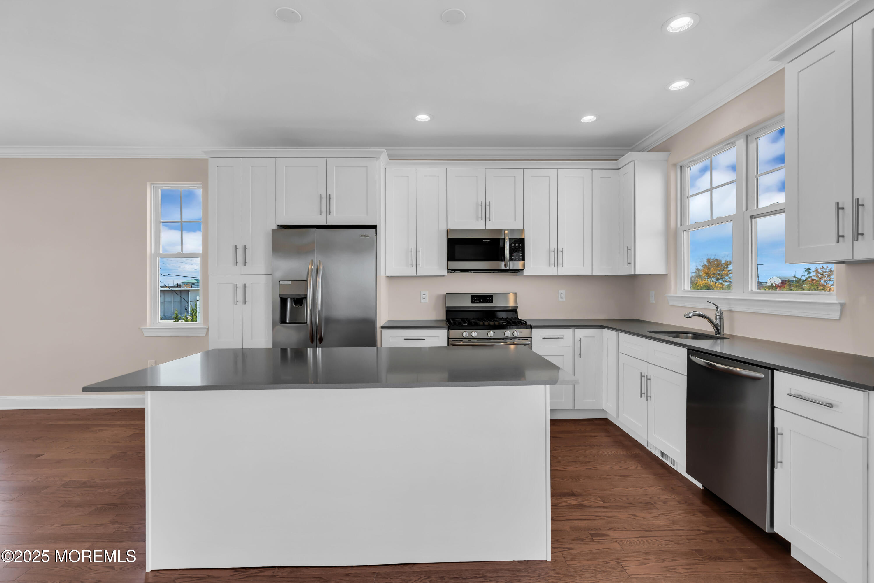 27 Jeffrey Drive Little Egg Harbor NJ 08087