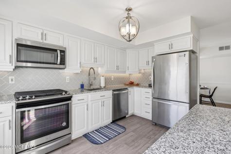 38 Amy Court Brick NJ 08724