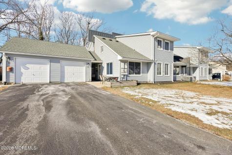 38 Amy Court Brick NJ 08724