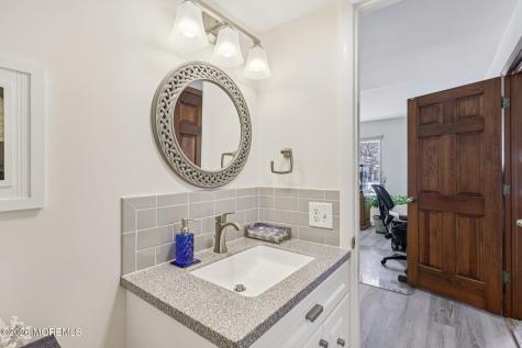 38 Amy Court Brick NJ 08724