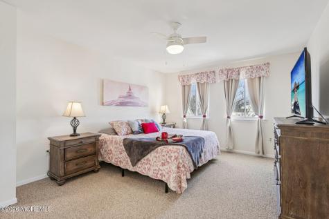 38 Amy Court Brick NJ 08724