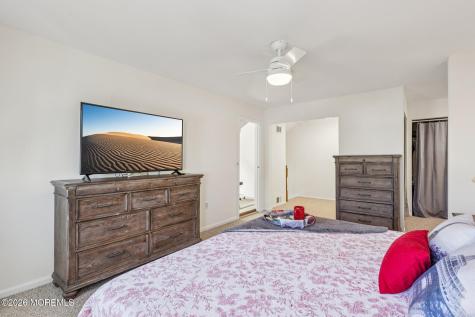 38 Amy Court Brick NJ 08724