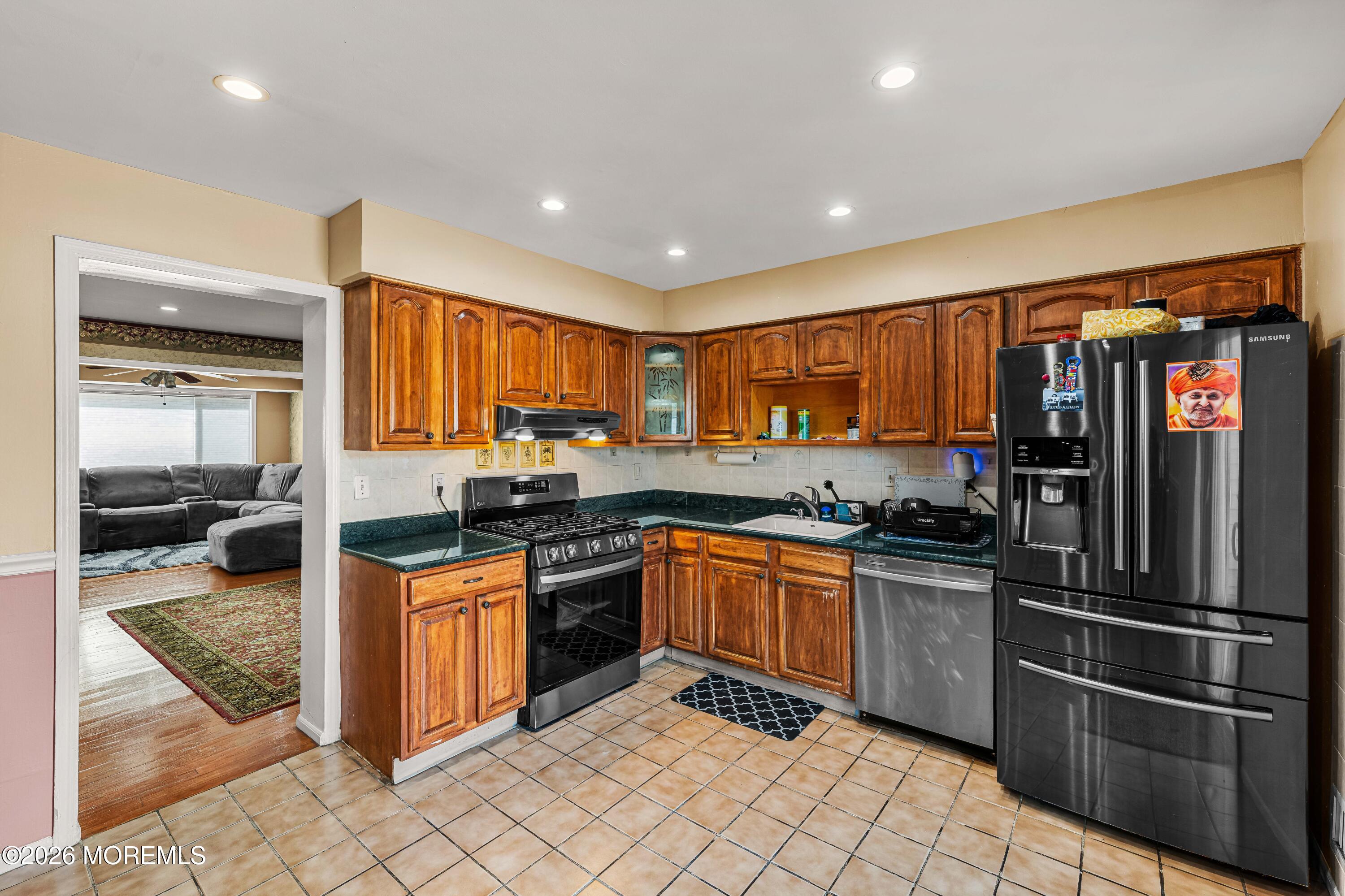 L1 Quincy Circle Dayton NJ 08810