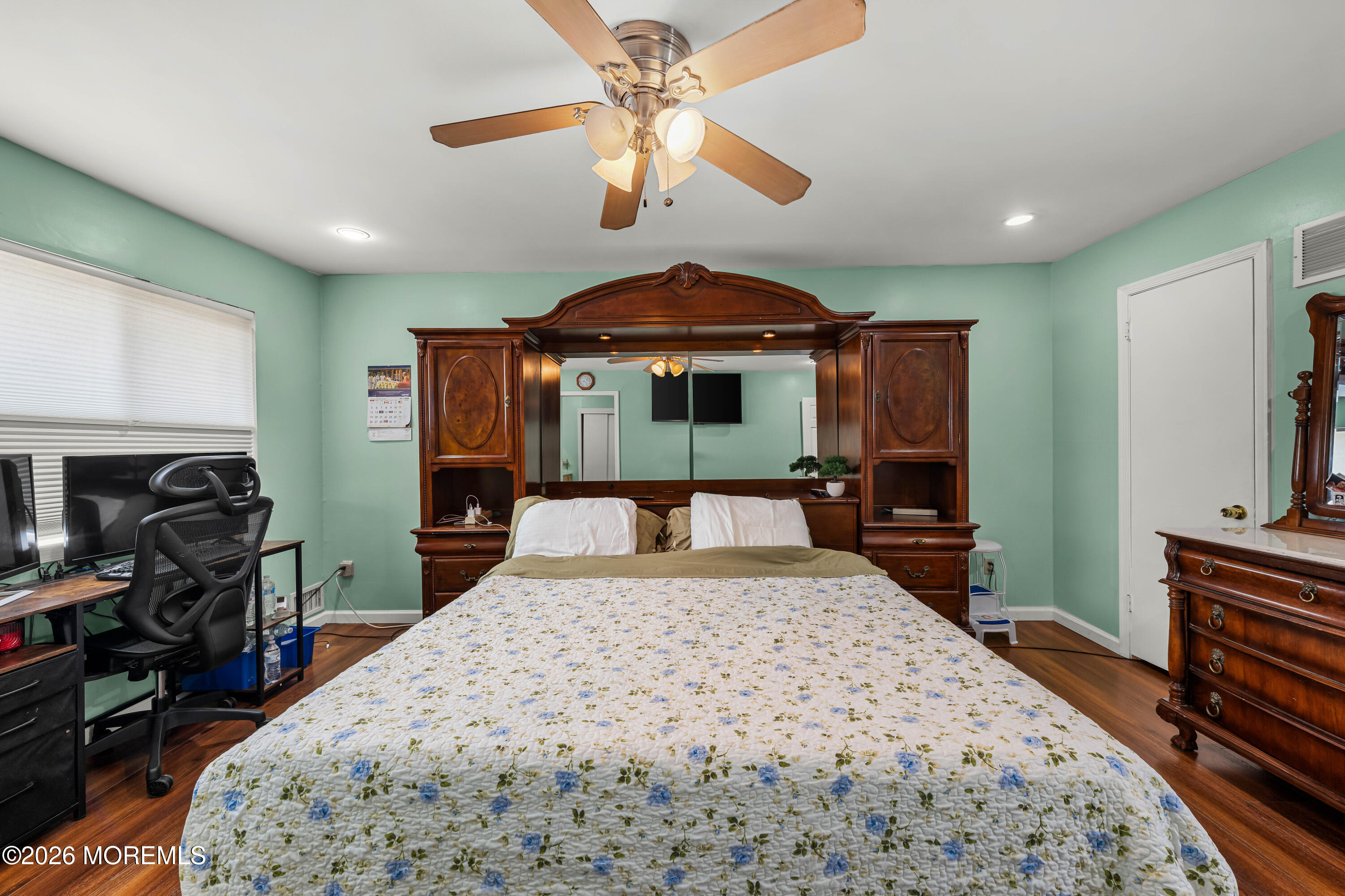 L1 Quincy Circle Dayton NJ 08810