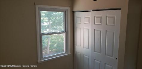 31 Pin Oak Lane Little Egg Harbor NJ 08087
