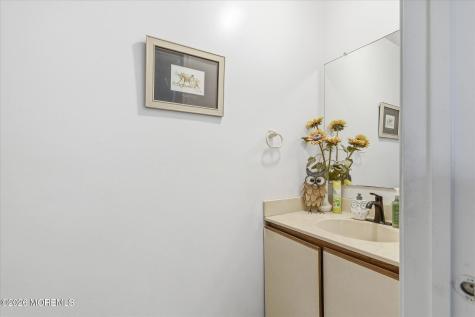 8 Stuart Drive Freehold NJ 07728