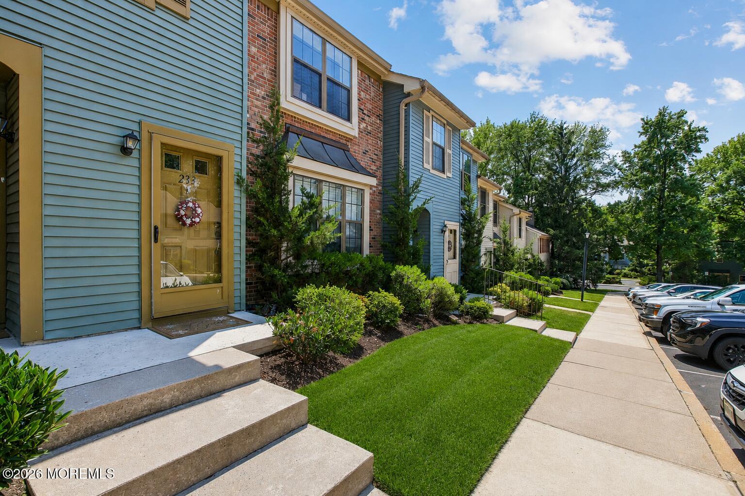 233 Perth Hill Court Aberdeen NJ 07747