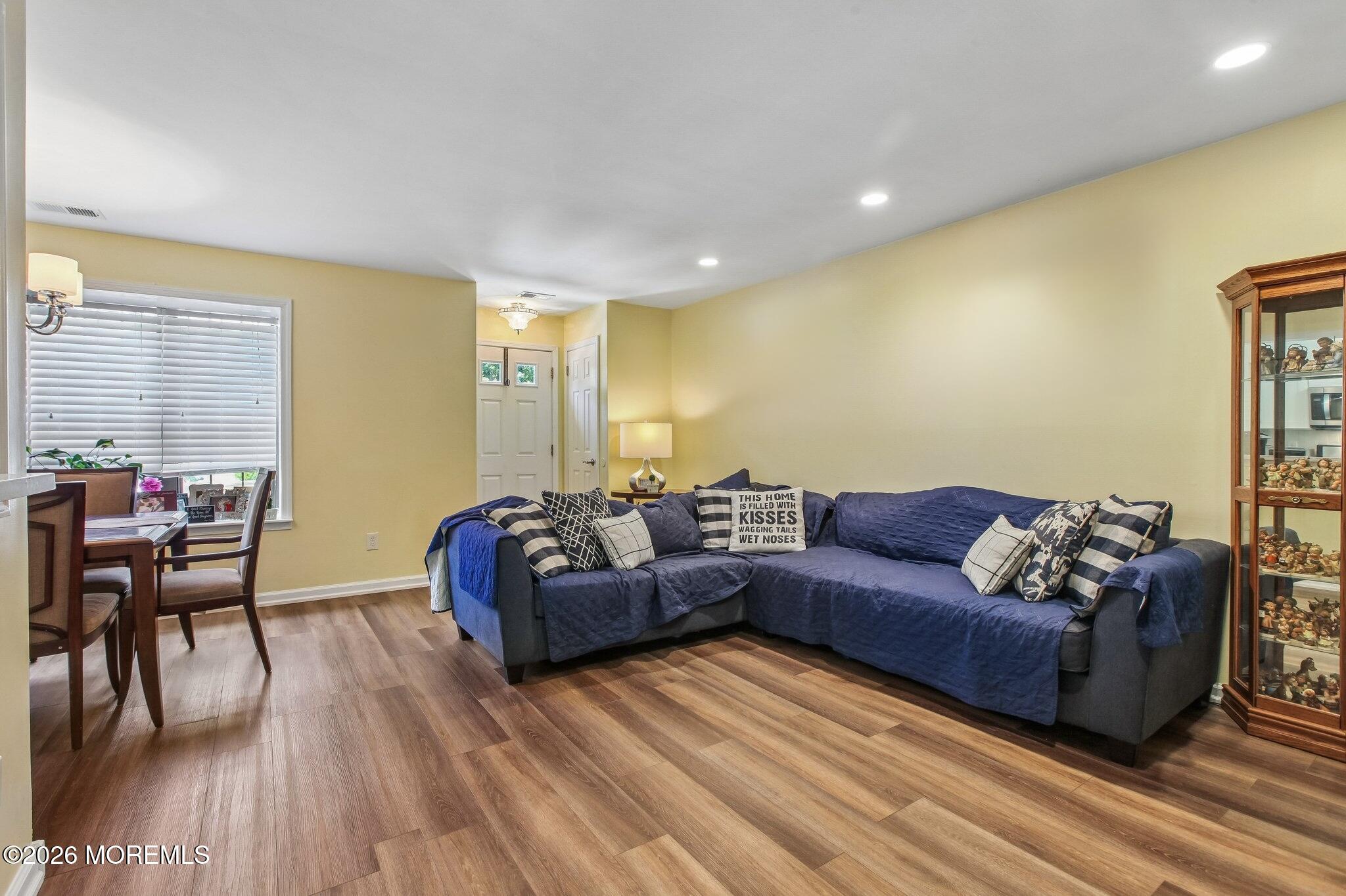 233 Perth Hill Court Aberdeen NJ 07747