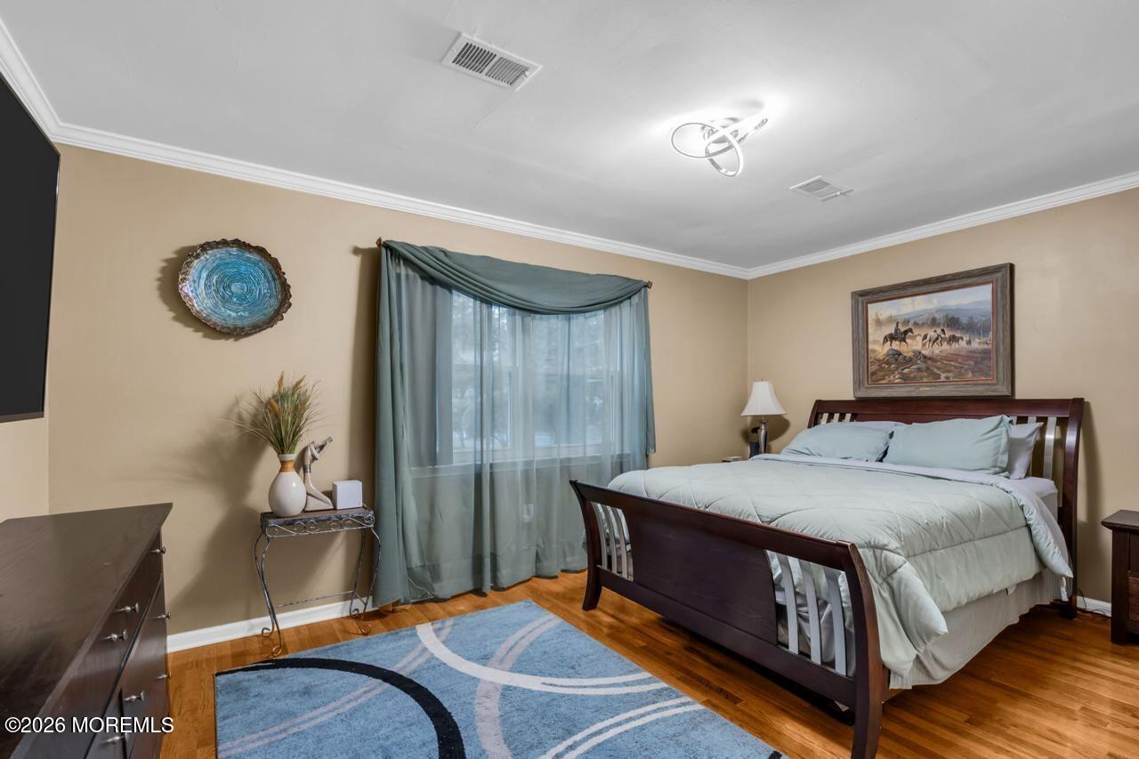 402 Silver Court Hamilton Square NJ 08690