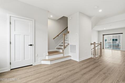 19 Kiln Drive Cliffwood NJ 07721
