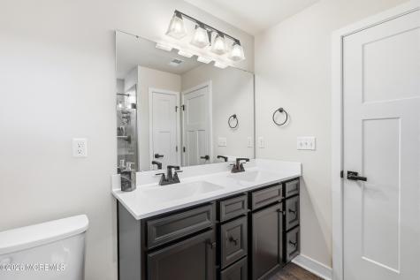 19 Kiln Drive Cliffwood NJ 07721