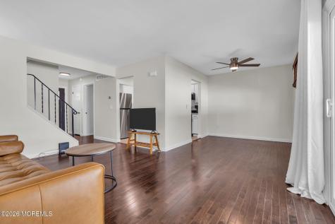 11 Patricia Court Howell NJ 07731
