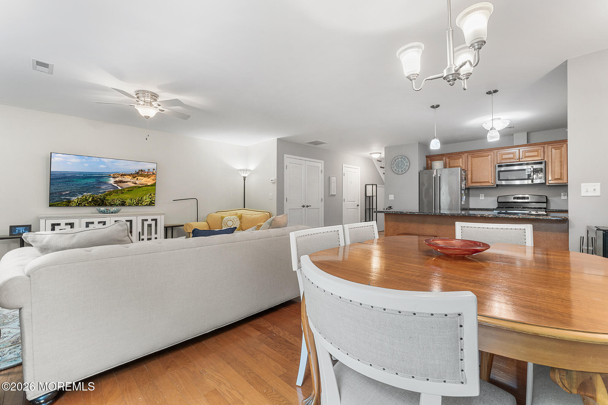 17 Wiley Way Toms River NJ 08757