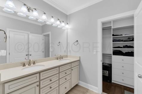 7 Foulks Terrace Lincroft NJ 07738