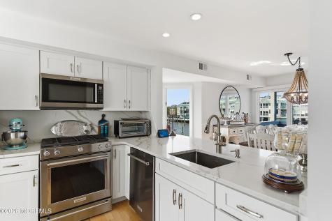 37 Grand Bay Harbor Drive Waretown NJ 08758