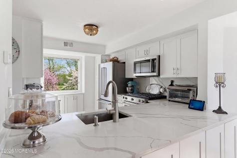 37 Grand Bay Harbor Drive Waretown NJ 08758