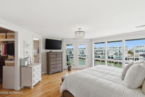 37 Grand Bay Harbor Drive Waretown NJ 08758