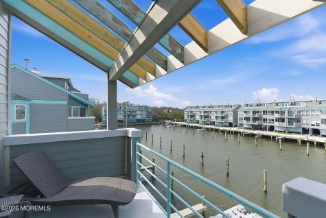 37 Grand Bay Harbor Drive Waretown NJ 08758