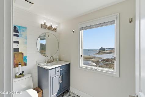 37 Grand Bay Harbor Drive Waretown NJ 08758