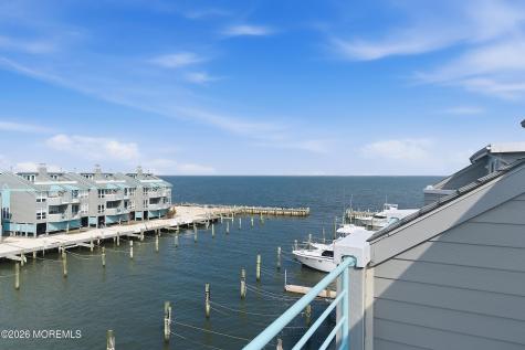 37 Grand Bay Harbor Drive Waretown NJ 08758