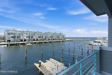 37 Grand Bay Harbor Drive Waretown NJ 08758