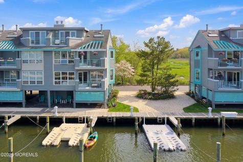 37 Grand Bay Harbor Drive Waretown NJ 08758