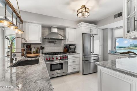36 Grand Bay Harbor Drive Waretown NJ 08758