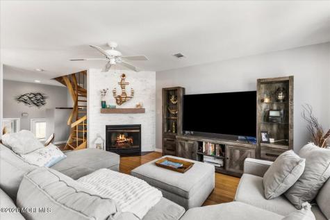 36 Grand Bay Harbor Drive Waretown NJ 08758