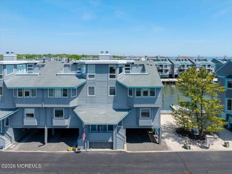 36 Grand Bay Harbor Drive Waretown NJ 08758