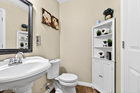 45 Winchester Court Aberdeen NJ 07747