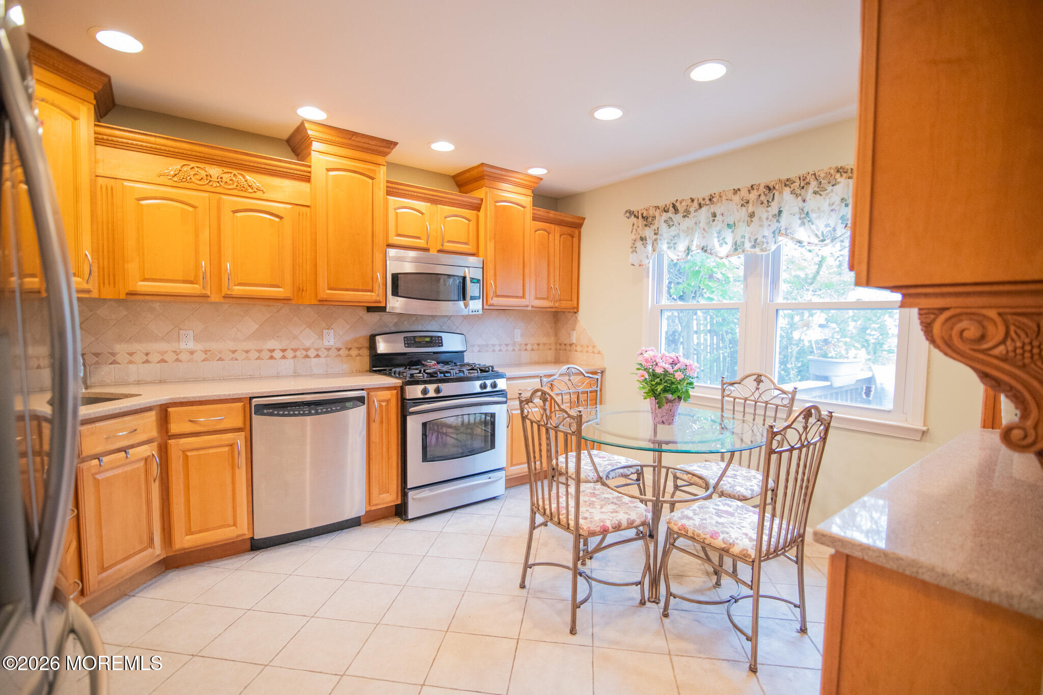 10 Carriage Lane Englishtown NJ 07726