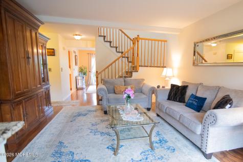 10 Carriage Lane Englishtown NJ 07726