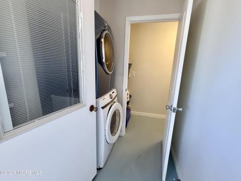 519 Ocean Avenue Ship Bottom NJ 08008