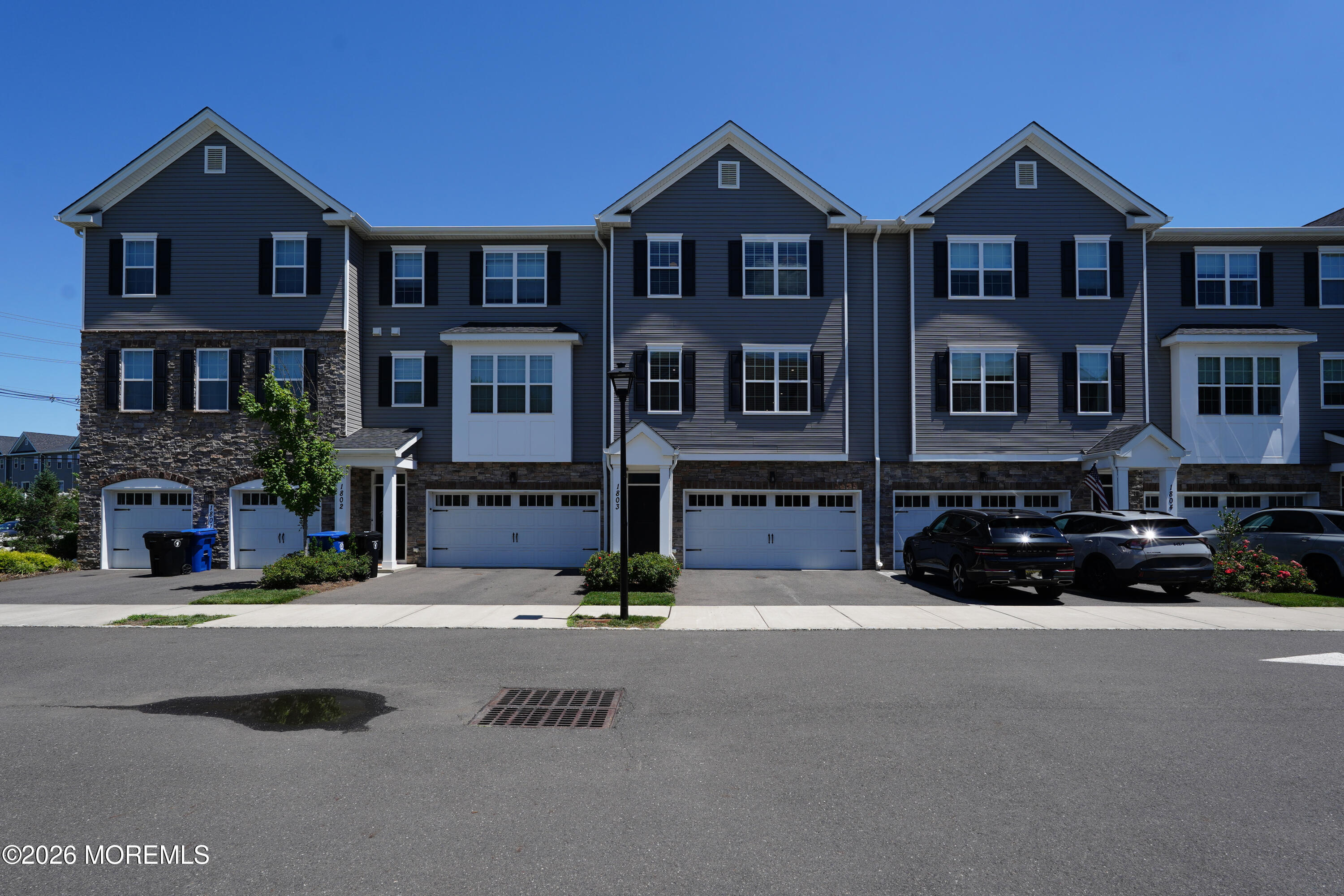 1803 Evans Lane Middletown NJ 07748