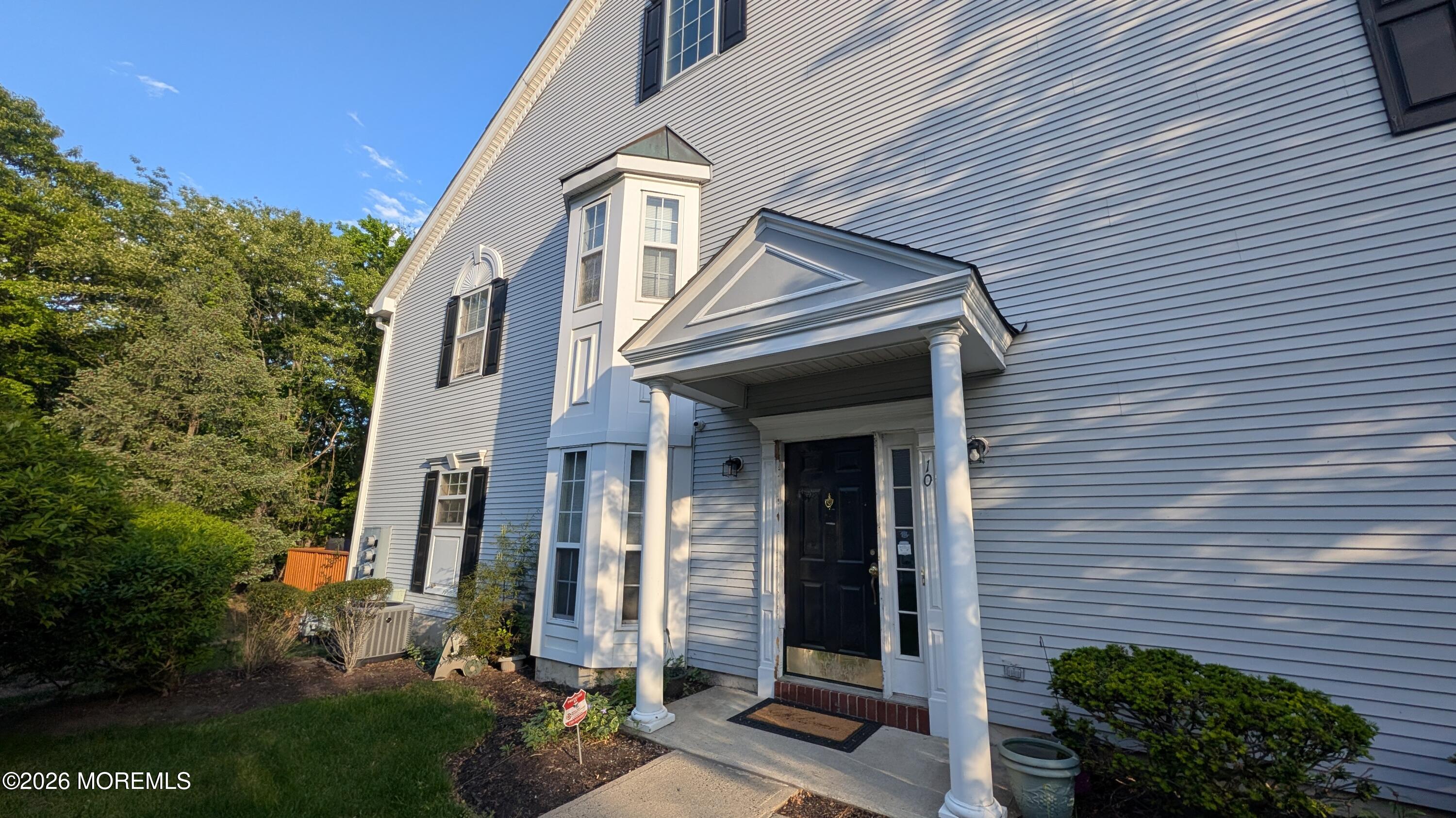 10 Beacon Court Holmdel NJ 07733