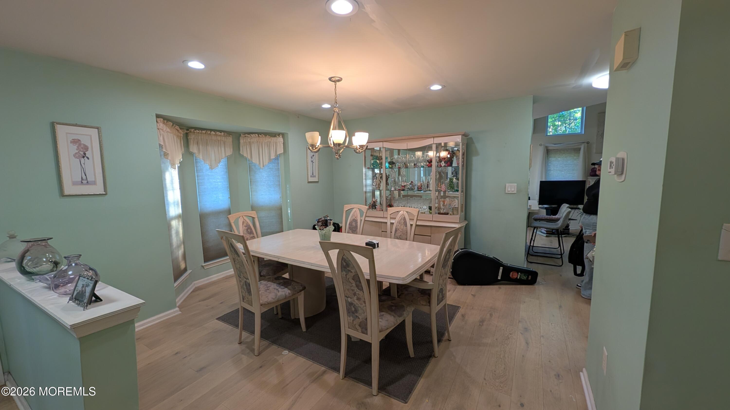 10 Beacon Court Holmdel NJ 07733