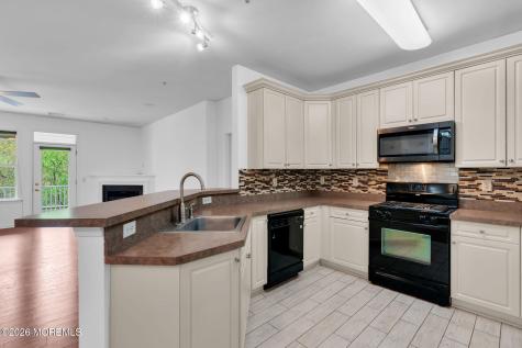414 Sloan Court Matawan NJ 07747