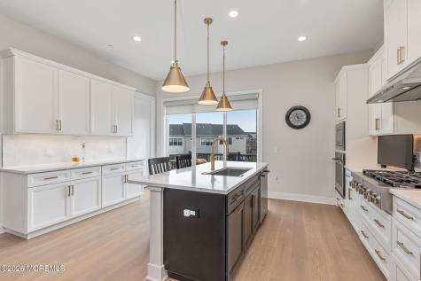 11 Valiant Court Middletown NJ 07748