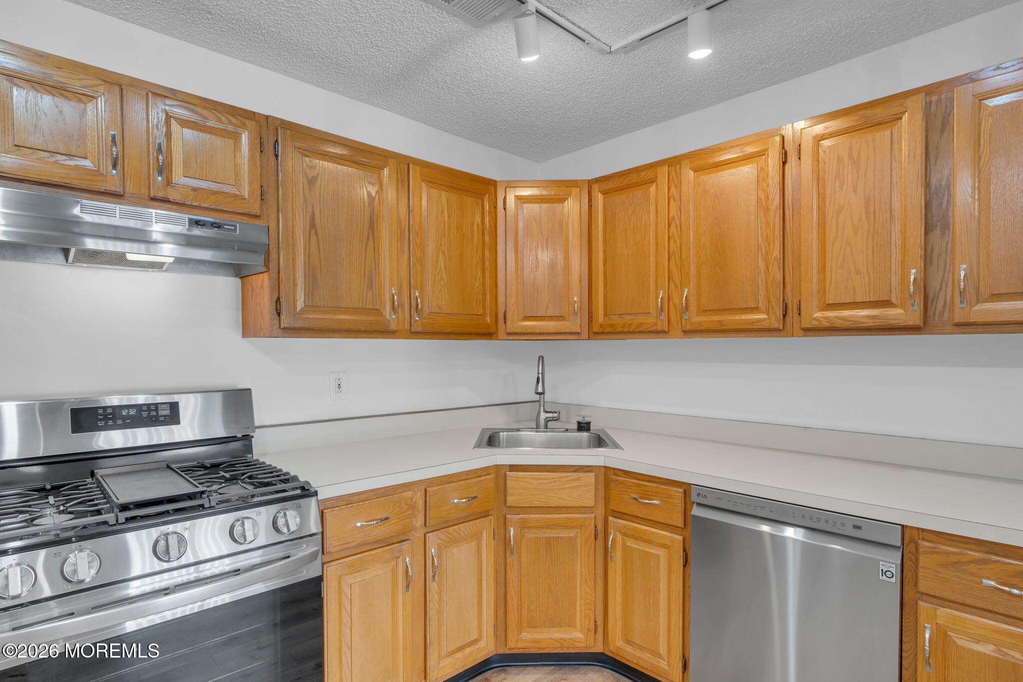 6 Tulip Lane Freehold NJ 07728