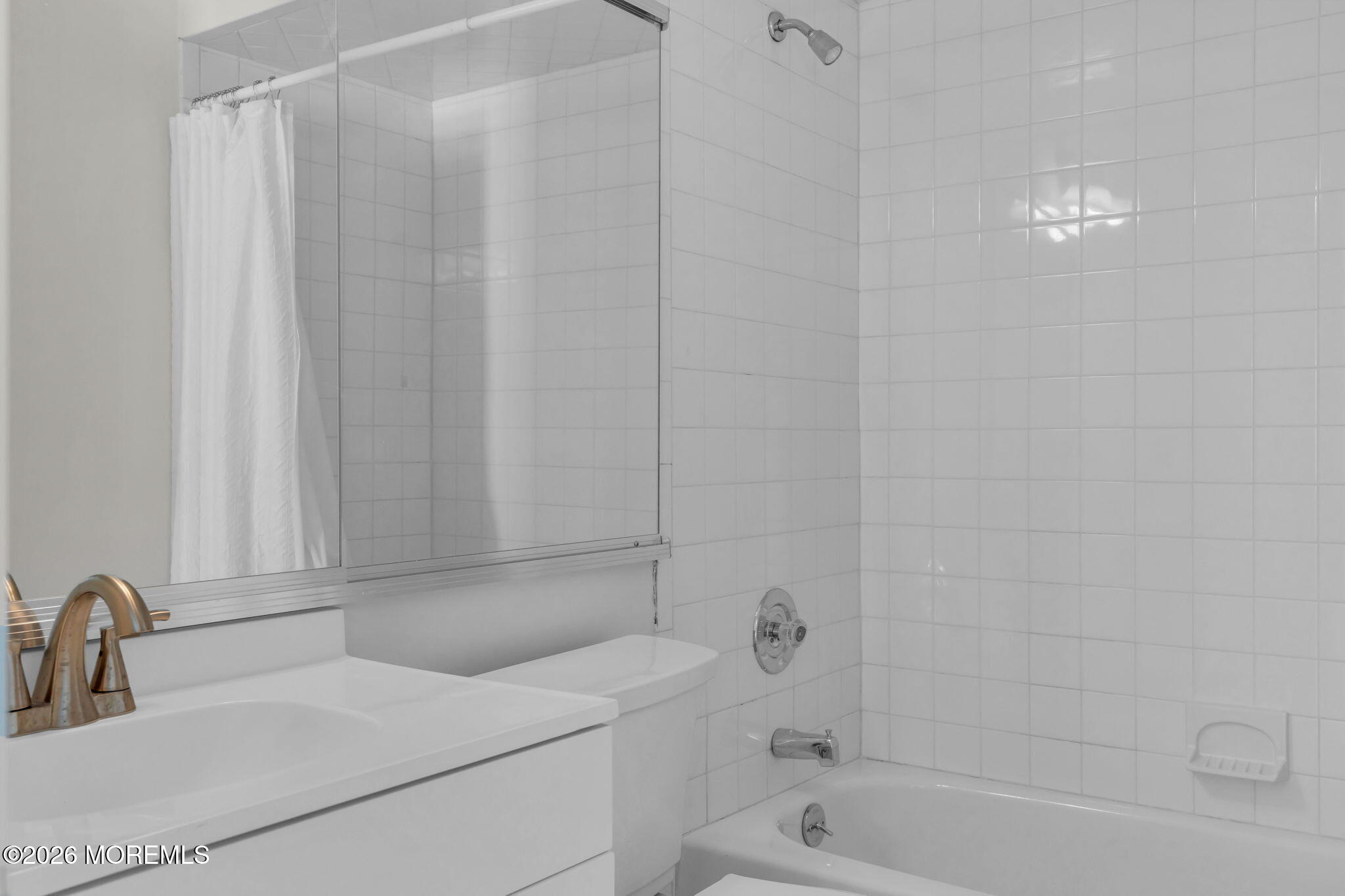 6 Tulip Lane Freehold NJ 07728