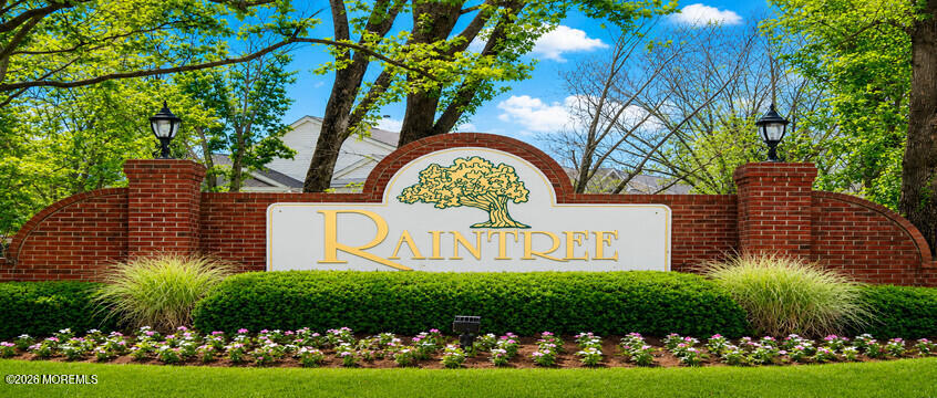6 Tulip Lane Freehold NJ 07728
