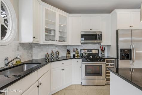 45 W Aspen Way Matawan NJ 07747